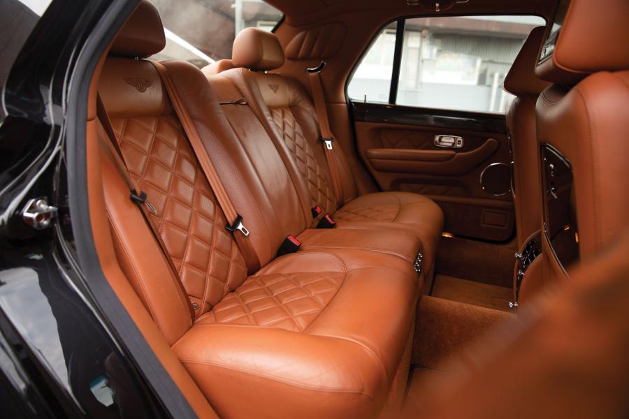 Интерьер Bentley Arnage T 2007 года  (фото 11 из 33)